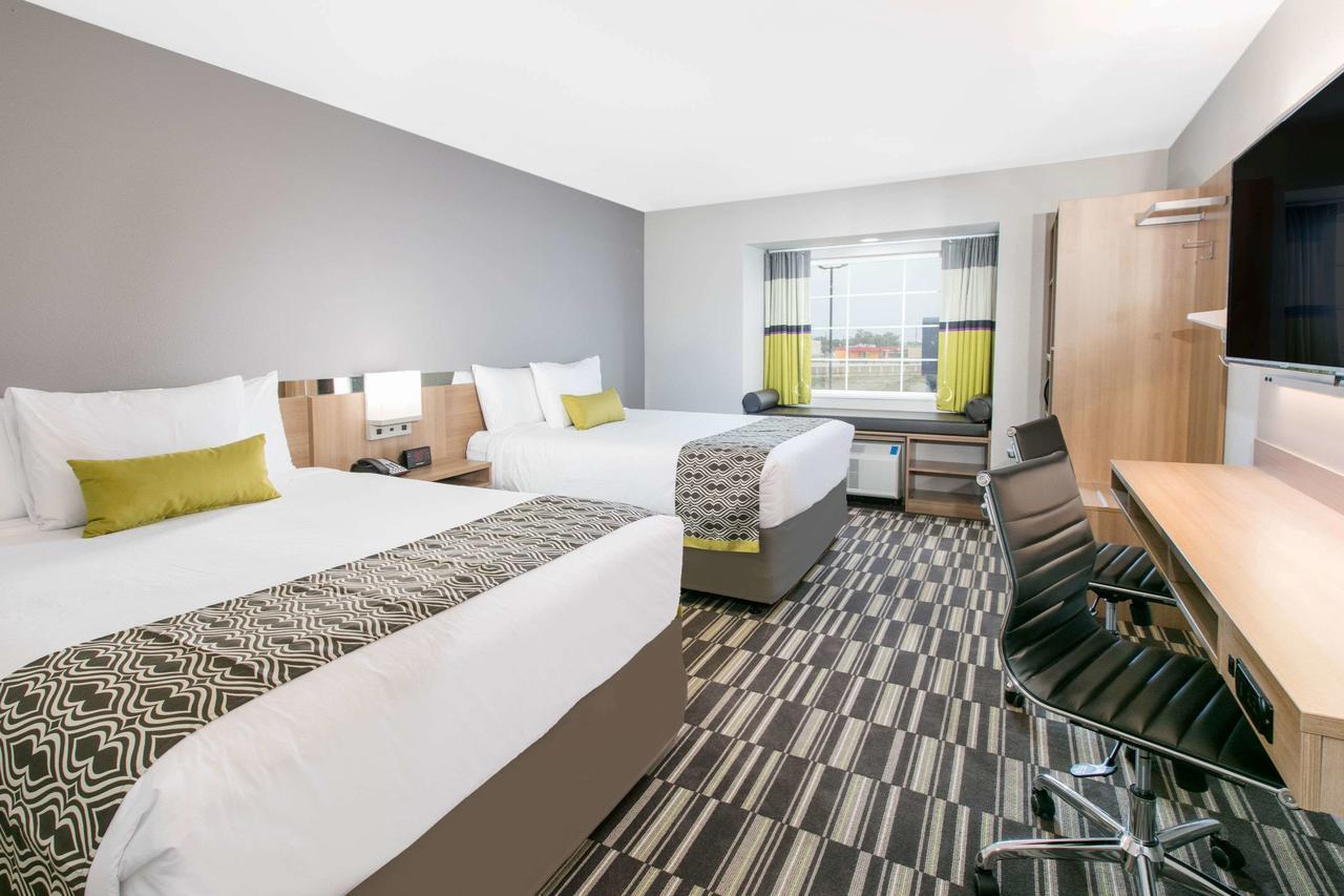 Microtel Inn & Suites By Wyndham Lubbock Exterior foto